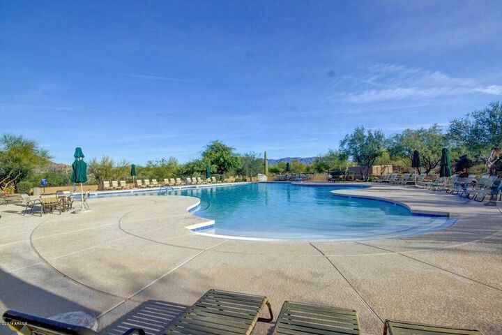 Pool 39 of 69
