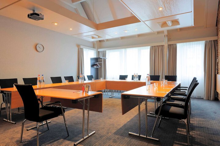 Meeting 50 of 75