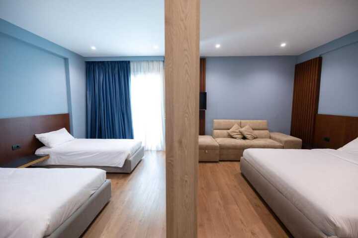 Room 31 of 52