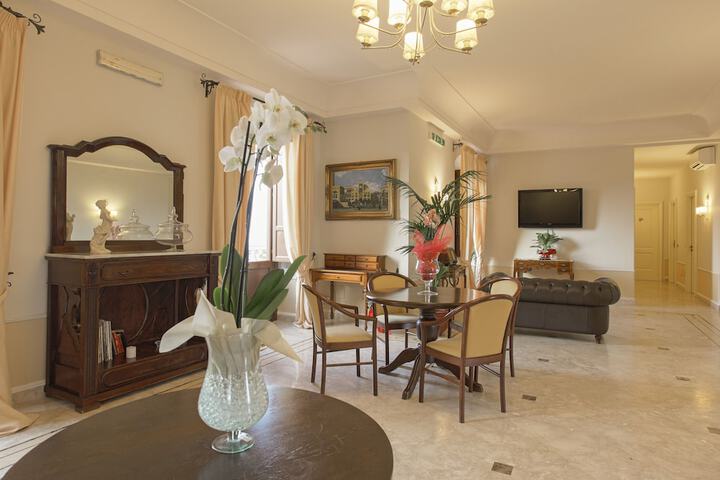 Hotel Interior 3 of 78