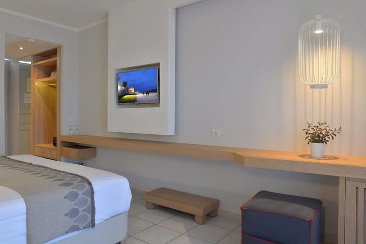 Room 10 of 72