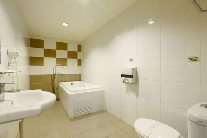 Bath Photo