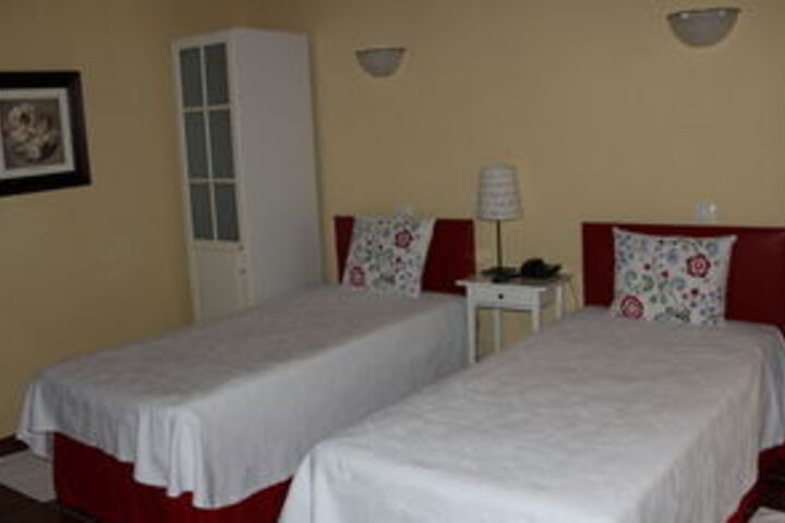 Room 36 of 60
