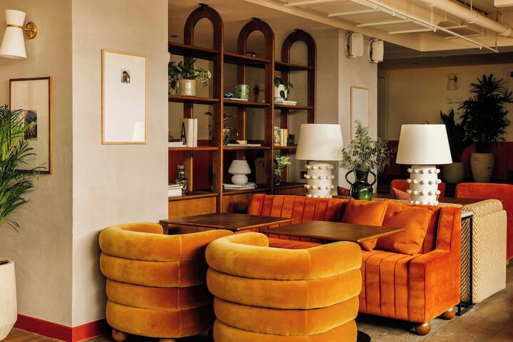 Hotel Interior 8 of 128
