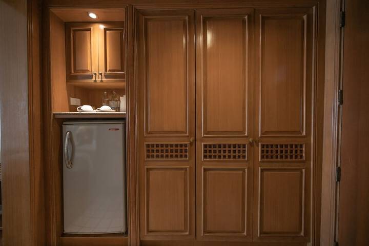 Room 24 of 71