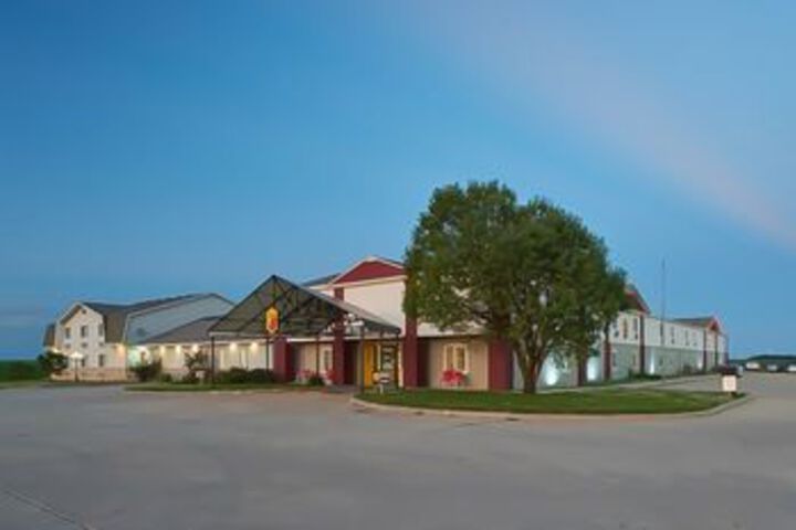 Hotel 32 of 43