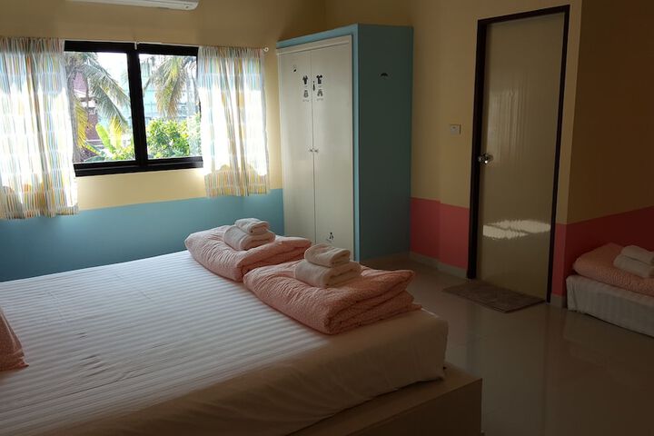 Room 65 of 92