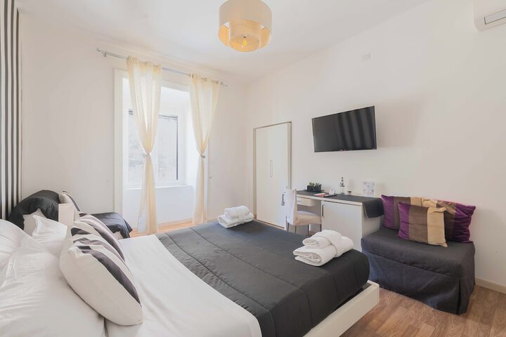 Room 41 of 80