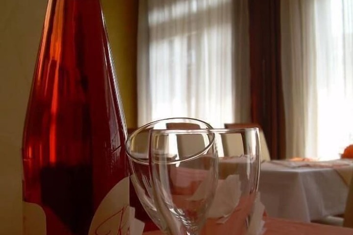 Dining 27 of 62