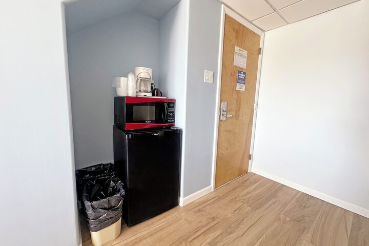 Room 162 of 258