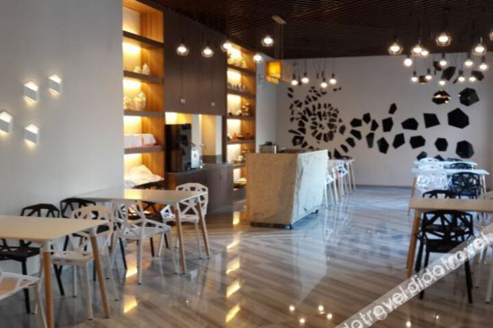 Hotel Interior 16 of 28