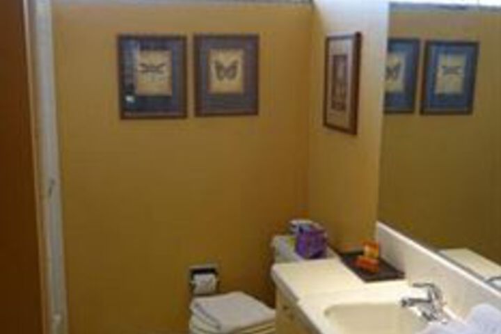 Room 2 of 18