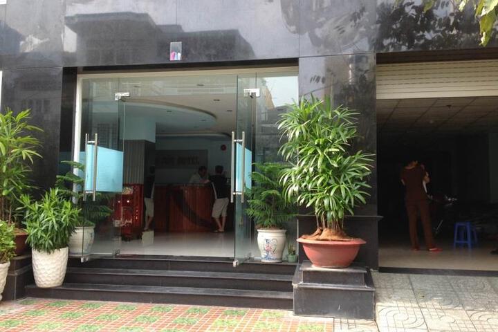 Hoang Cuc Hotel