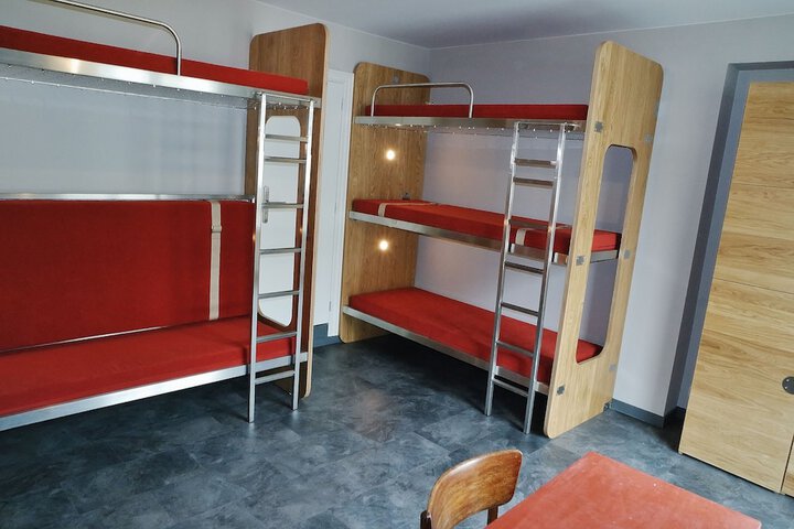 Room 12 of 60