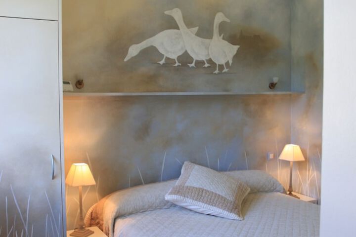 Room 3 of 41