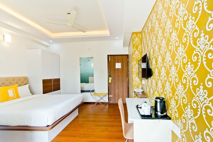 Room 7 of 40