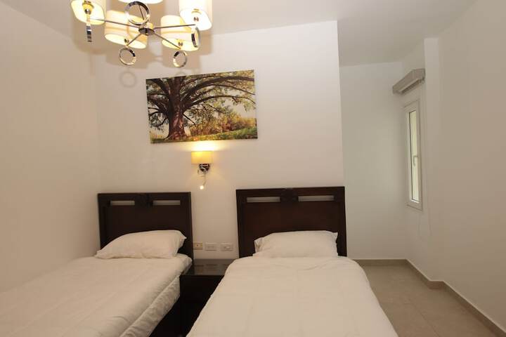 Room 19 of 96