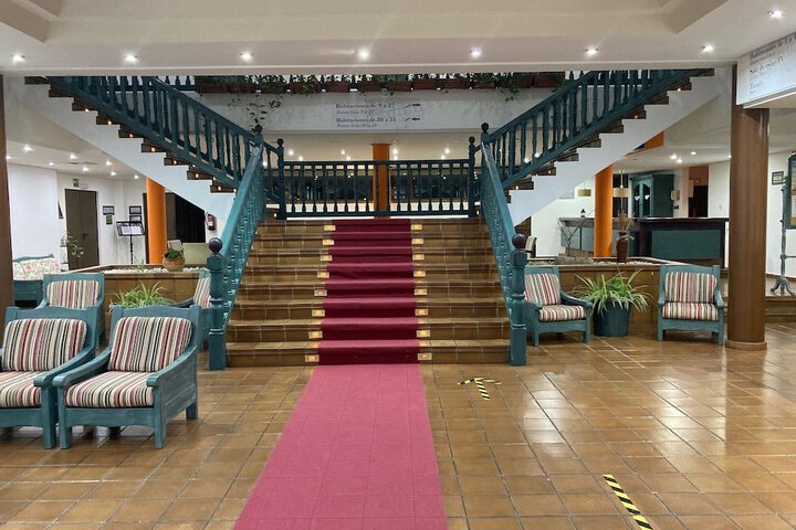 Hotel Interior 4 of 35