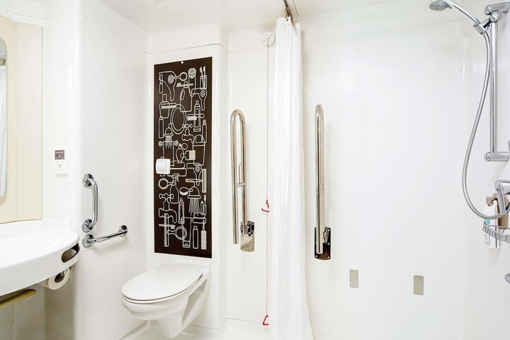 Room 7 of 57