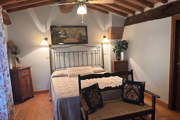 Room 20 of 157