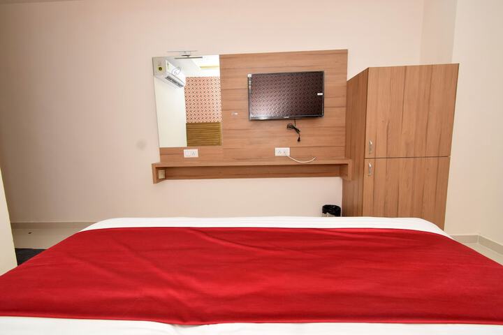 Room 37 of 56