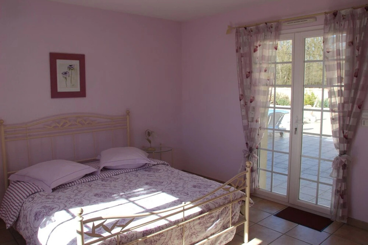 Room 3 of 12