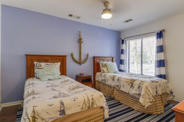 Room 19 of 22