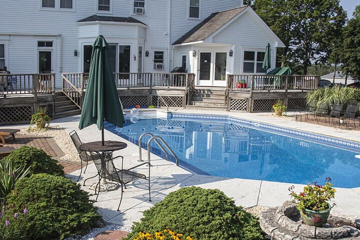 Pool 9 of 31