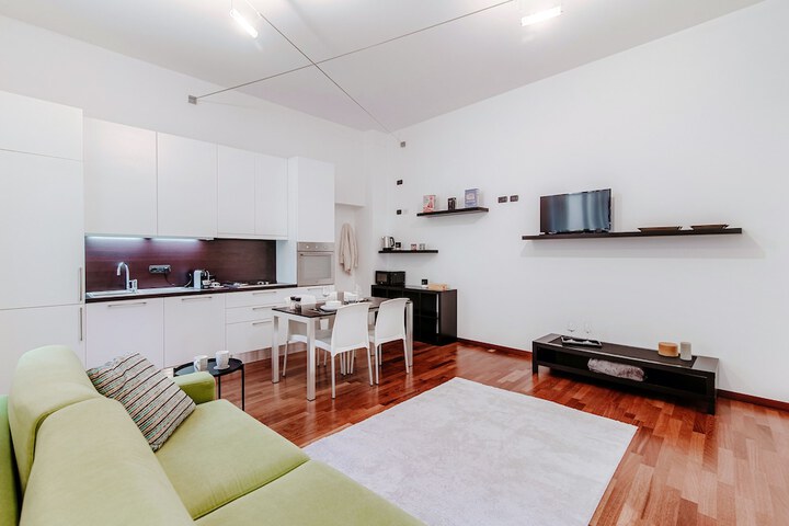 Room 11 of 20