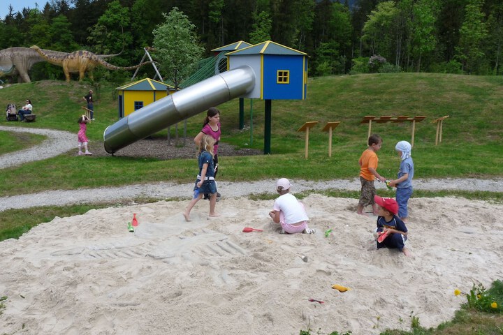 Childrens Activities 73 of 102