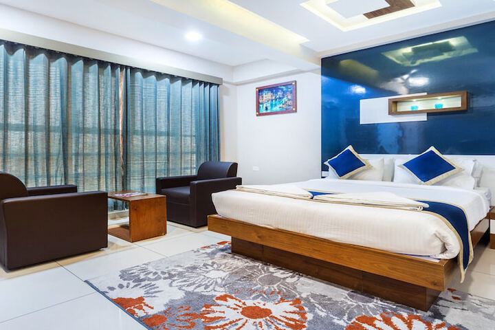 Room 17 of 39