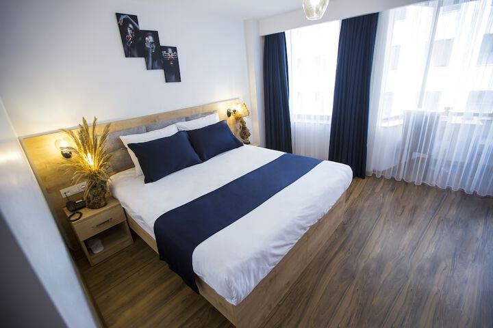 Room 25 of 85
