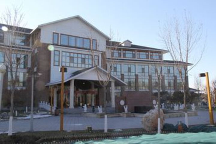 Hotel 7 of 27