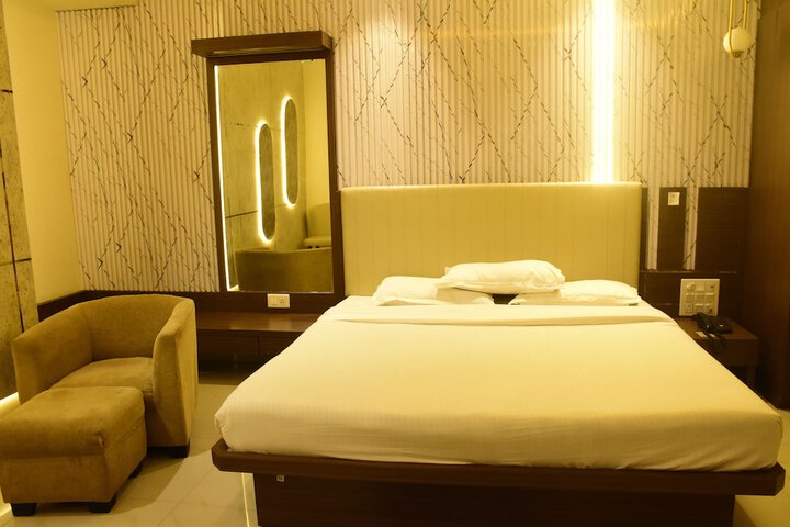 Room 25 of 75