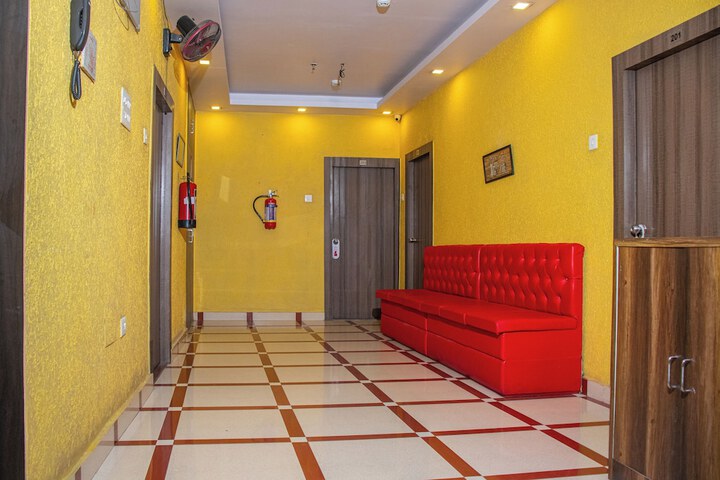 Hotel Interior 4 of 62