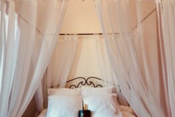 Room 17 of 20