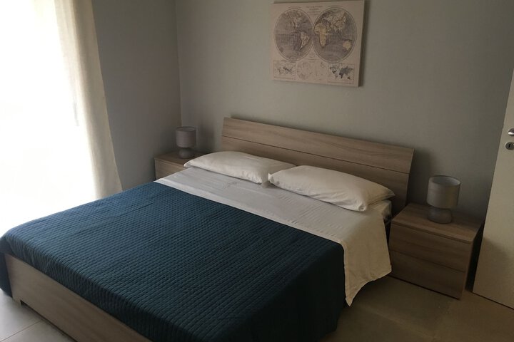 Room 49 of 63