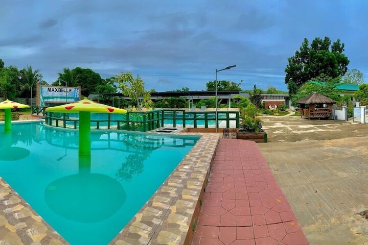Pool 25 of 50