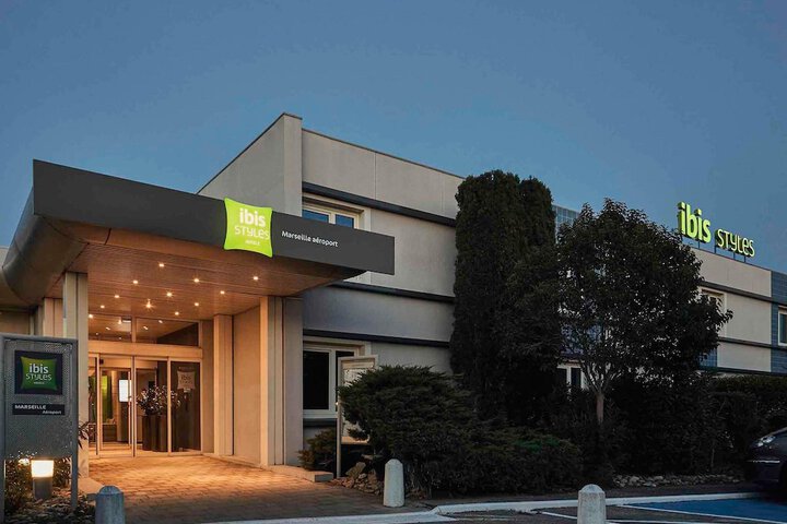 Hotel 60 of 62