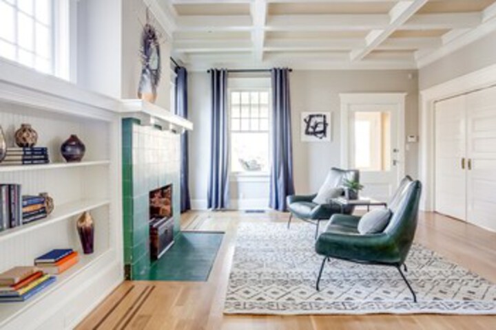 Photo of INTOWN CRAFTSMAN