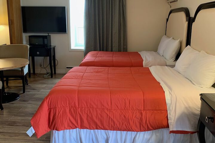 Room 21 of 43