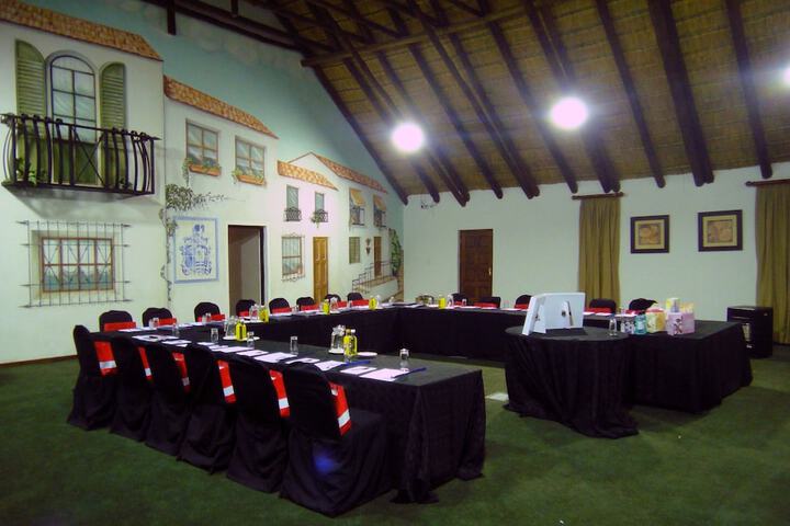 Business Center 57 of 80