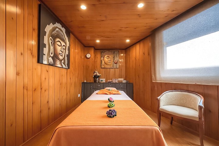 Spa 54 of 75