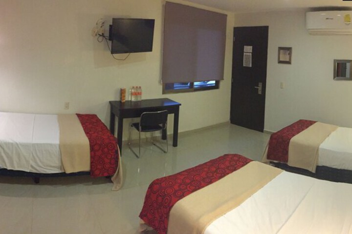 Room 18 of 40