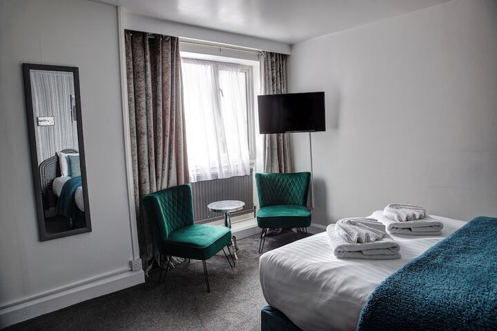 Room 26 of 70