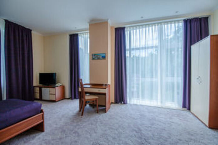 Room 21 of 46