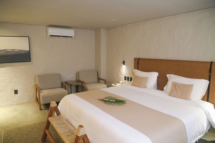 Room 22 of 110
