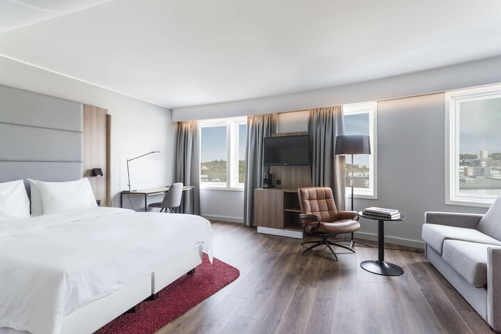 Room 16 of 70