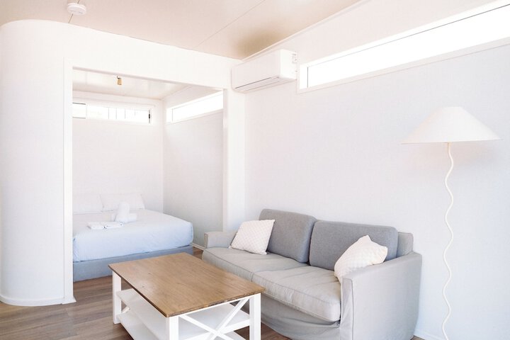 Room 8 of 26
