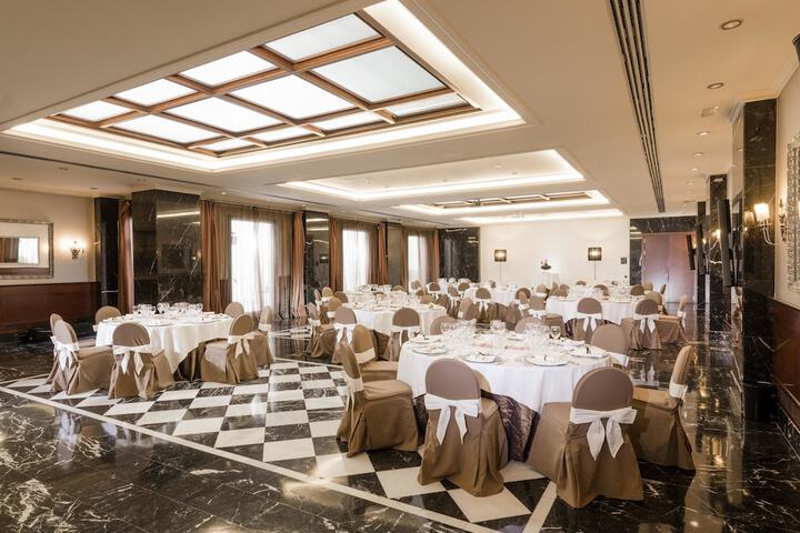 Ballroom/Hall 40 of 48